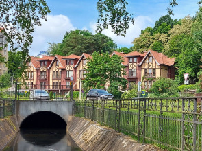 Апартаменты Кайрос с видом на озеро