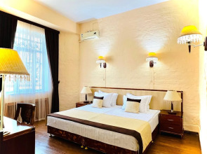 Отель Retro Palace