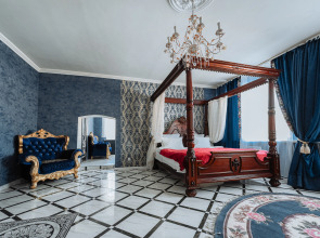 Гостевой Дом Замок в Лесу Пушкинские Горы