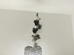 Апартаменты в современном стиле с камином