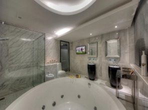 Отель Arenaa Star