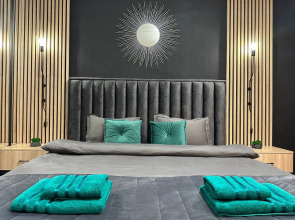 Квартира класса комфорт плюс с видом на реку в центре Рыбной деревни, остров Канта