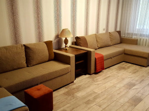 Апартаменты 2х комнатная квартира с изолированными комнатами