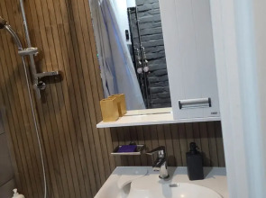 Апартаменты Логово Румс Двухкомнатные Пятиместные