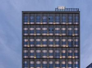 Отель Mona Plaza