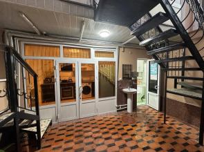 Частный дом Chehra