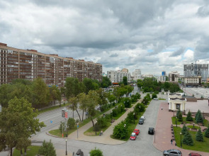 Апартаменты Сирень на главной улице с видом на Драмтеатр