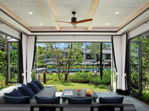 Отель Baba Beach Club Natai