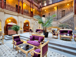 Отель Shah Palace