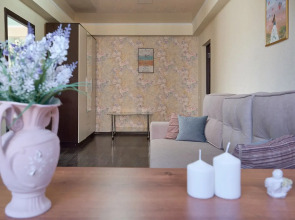 Квартира Трешка на Крутой