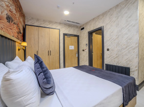 Bulton Hotel Airport