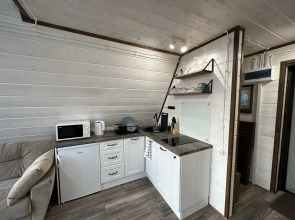 Частный дом Над Рекой с видом на Озеро