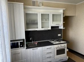 Апартаменты 381 Мичурина 7