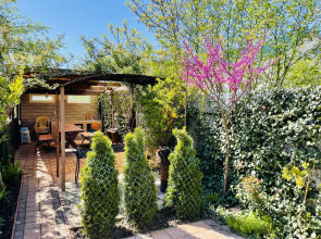 Отель Акварель