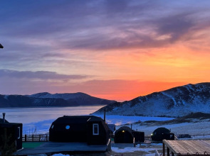 Глэмпинг Воробьевы горы на Байкале