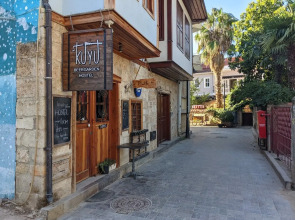 Хостел Kuyu Beergarden