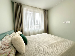 Апартаменты Люкс Аквамарин с дизайнерским ремонтом, для большой семьи