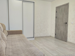 Апартаменты Panda Home возле ТЦ Остров