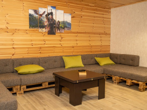 Частный Дом в Горах с Бассейном