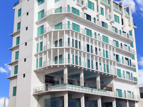 Mirage Colombo Hotel