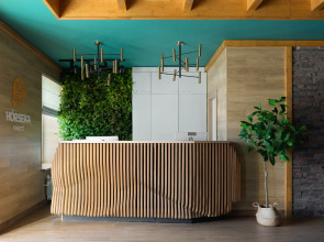 Отель Хорсека Резорт