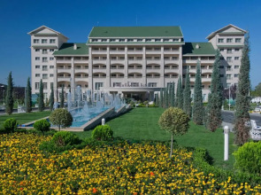 Отель Qafqaz Riverside