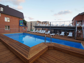 Отель Лотос