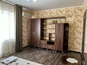 Апартаменты 381 Мичурина 7