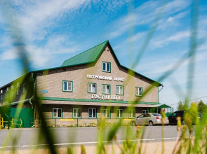 Отель Петровский берег