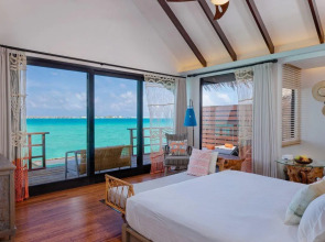 Grand Park Kodhipparu Hotel