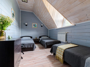 Частный дом часть с 2 спальнями с видом во дворик