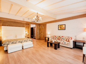 Парк Отель Русский