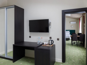 Парк-Отель Икорец