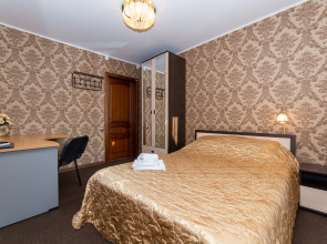 Отель Уралочка