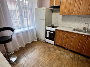 Апартаменты Двухкомнатная Квартира Шахтеров 23