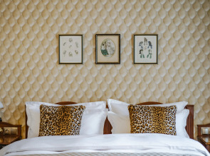 Отель H15 Francuski Hotel