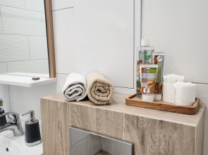 Квартира с видом на озеро