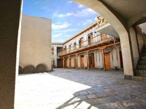 Бутик-отель Lyabi House