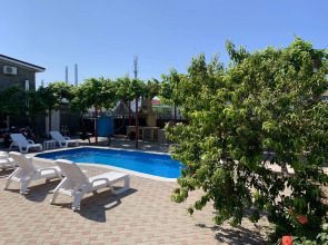 Гостевой дом Надежда