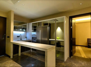 Отель Radisson Blu Chattogram Bay View