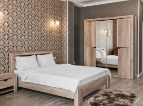 Отель Дизак