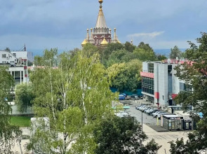 Квартира просторная 2-х комнатная на Центральной площади