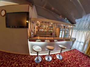 Гостевой Дом Family Resort Hotel Miloo