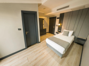 Отель Express Plus