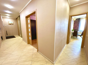 Апартаменты двухкомнатные на 11 Этаже в ЖК Современник с видом на реку Волгу