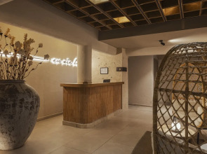 En Vie Beach Boutique Hotel