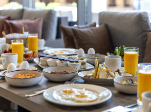 Отель Delta Hotels by Marriott Antalya Lara