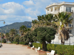 Отель MARECHIARO