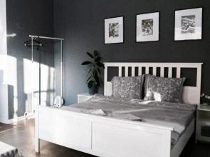 Гостевой дом с часами