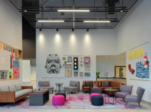 Отель Rove Dubai Marina